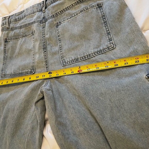 No Boundaries Women's 14 Gray Boyfriend cargo light blue Jeans big pockets Bows - Picture 9 of 10